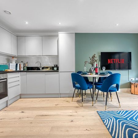 1 Bedroom Ocean Village Luxurious, Stylish & Cosy Apartment, Central Location In Southampton, Sleeps 4 - Summer Special Offer! - By Blue Puffin Stays Eksteriør billede