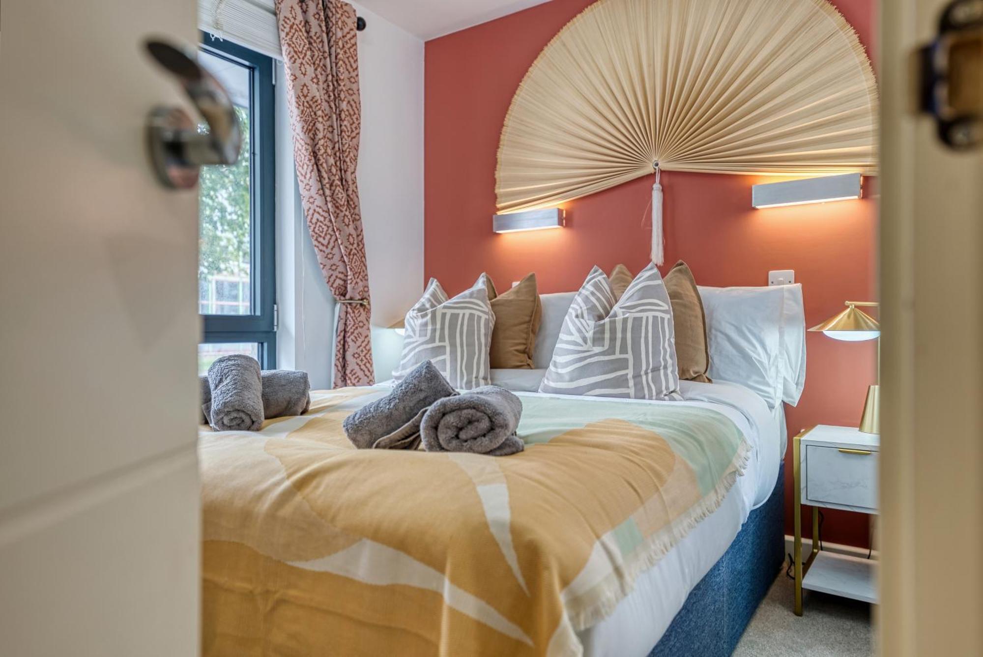 1 Bedroom Ocean Village Luxurious, Stylish & Cosy Apartment, Central Location In Southampton, Sleeps 4 - Summer Special Offer! - By Blue Puffin Stays Eksteriør billede