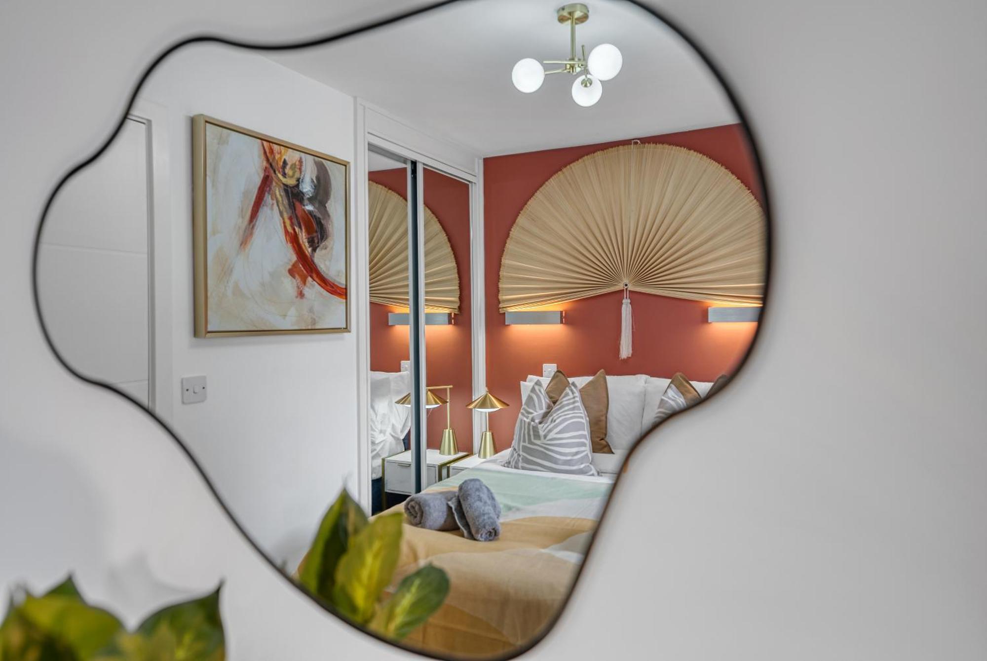 1 Bedroom Ocean Village Luxurious, Stylish & Cosy Apartment, Central Location In Southampton, Sleeps 4 - Summer Special Offer! - By Blue Puffin Stays Eksteriør billede
