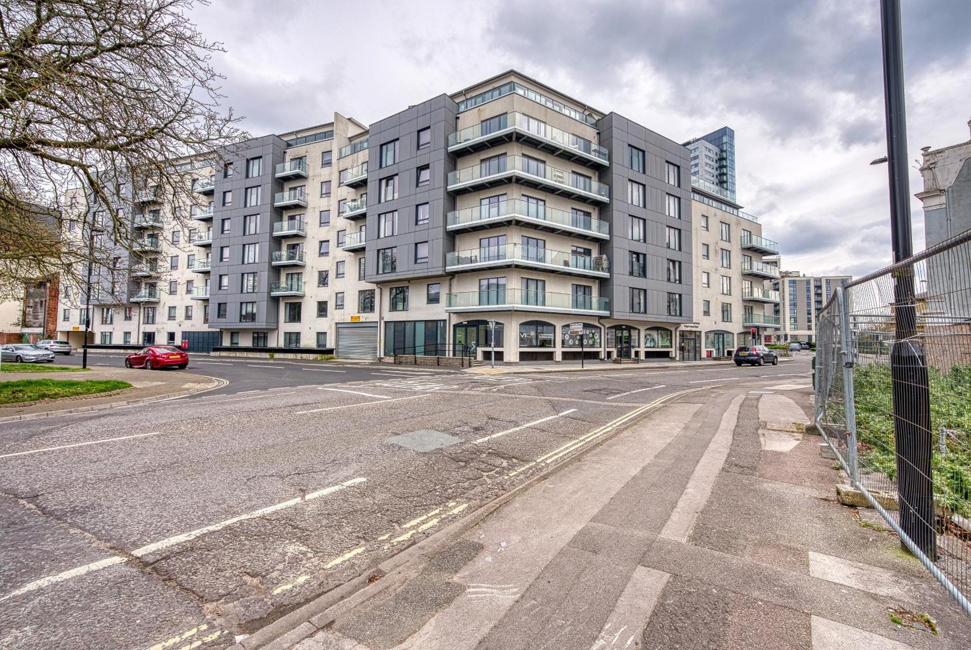1 Bedroom Ocean Village Luxurious, Stylish & Cosy Apartment, Central Location In Southampton, Sleeps 4 - Summer Special Offer! - By Blue Puffin Stays Eksteriør billede